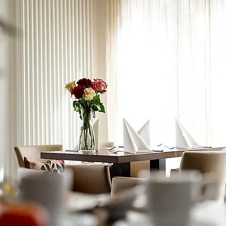 Szálloda Drei Rosen